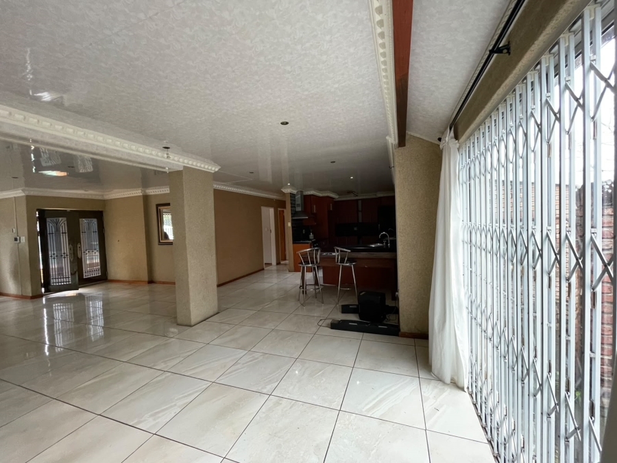 4 Bedroom Property for Sale in Amalinda North Eastern Cape